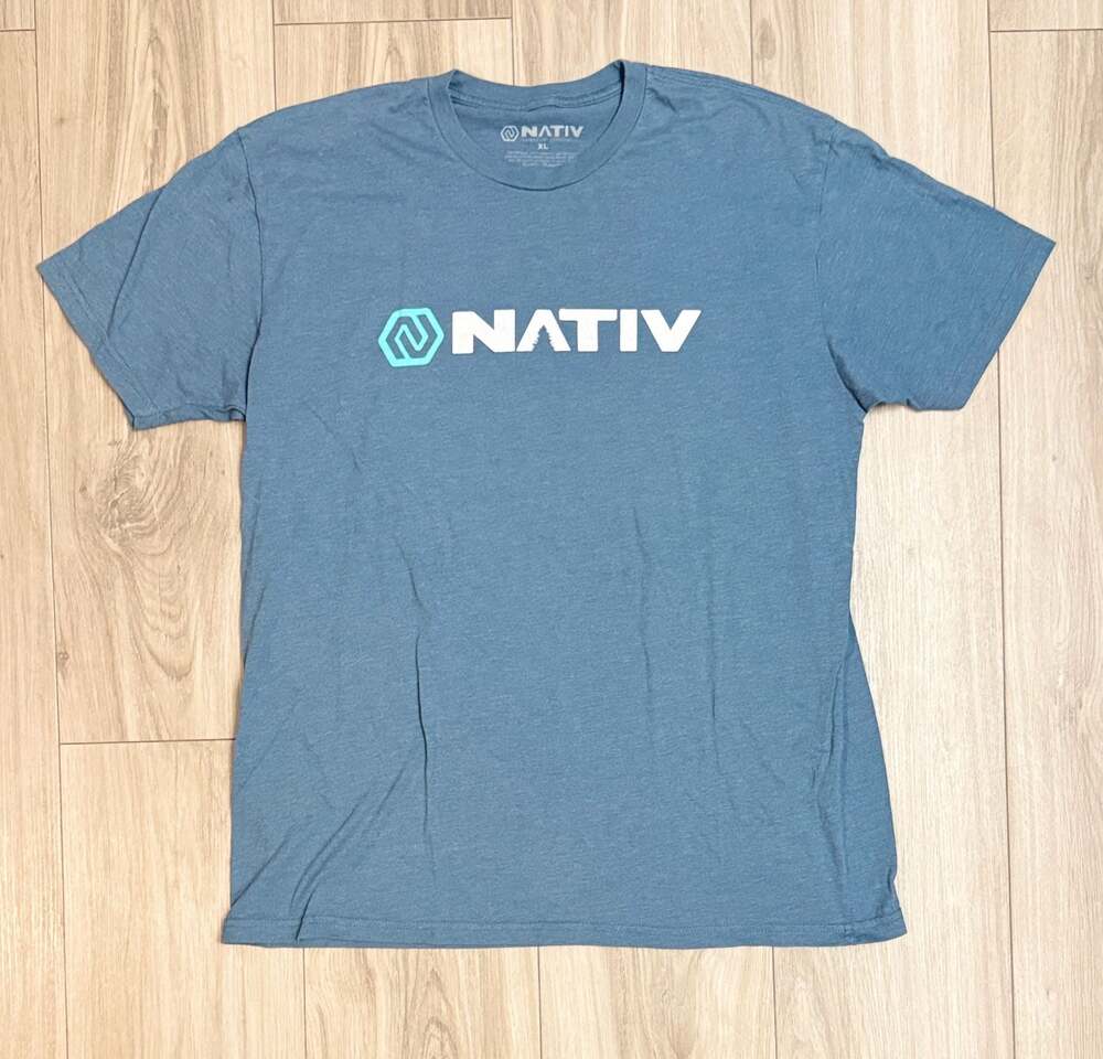 Nativ Blue Graphic Short Sleeve T-Shirt XL